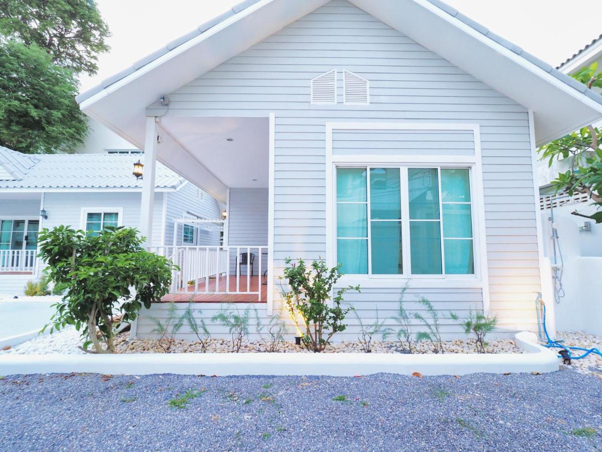 Baan Casita With Private Seaside Cottage HHQ Exterior photo