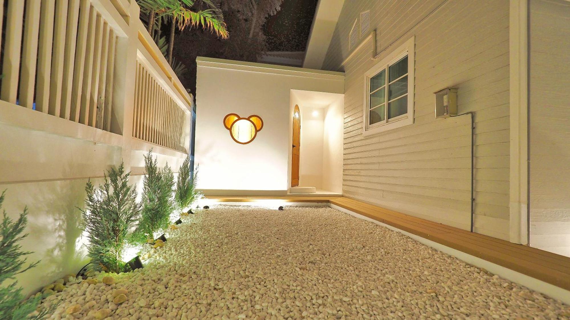 Baan Casita With Private Seaside Cottage HHQ Exterior photo