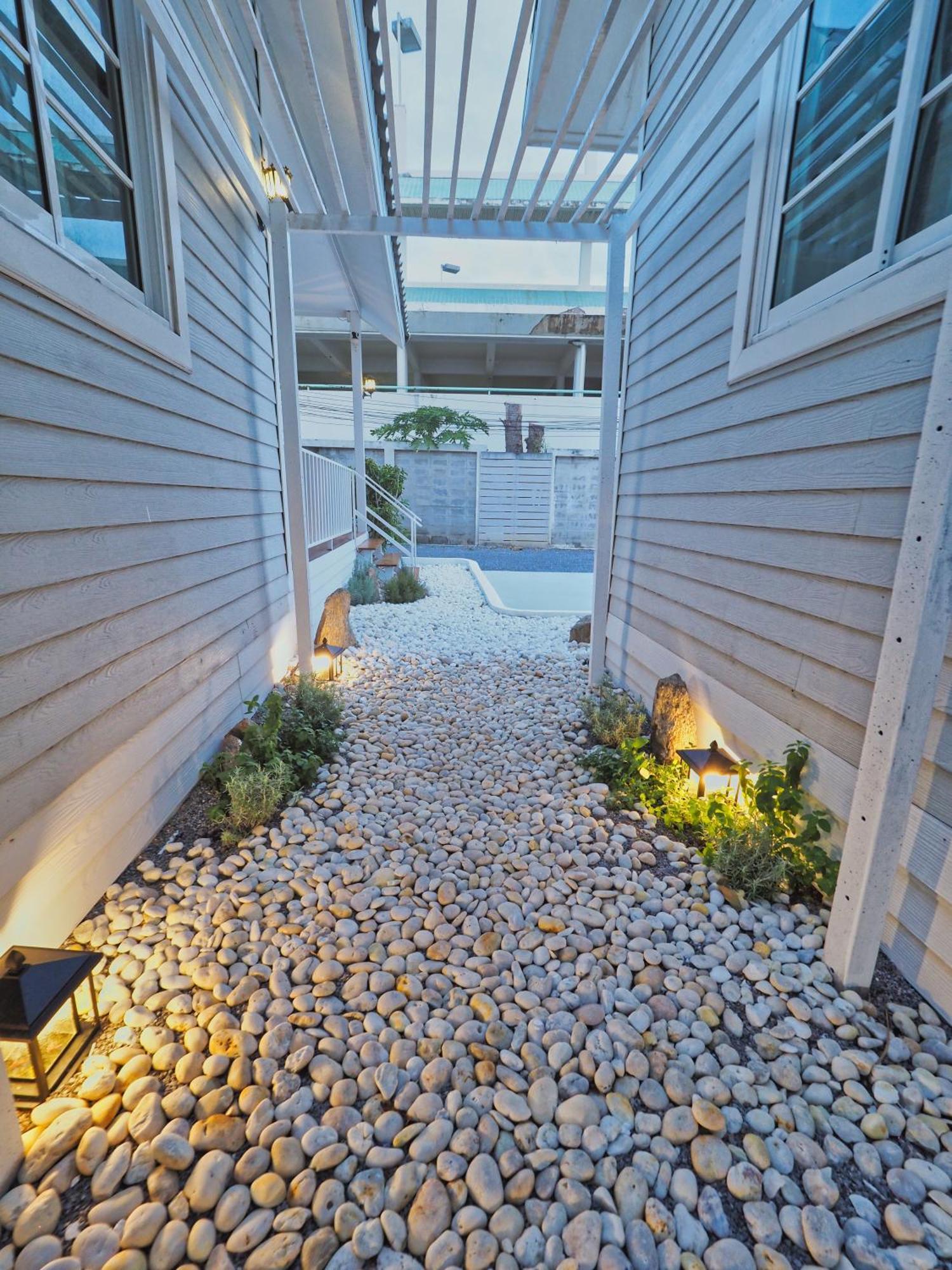 Baan Casita With Private Seaside Cottage HHQ Exterior photo